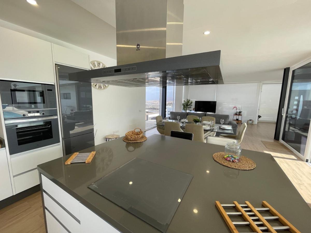 Eslanzarote Eco Villa Tony, Heated Pool, Jacuzzi, Sat Tv, Super Wifi La Costa Ngoại thất bức ảnh