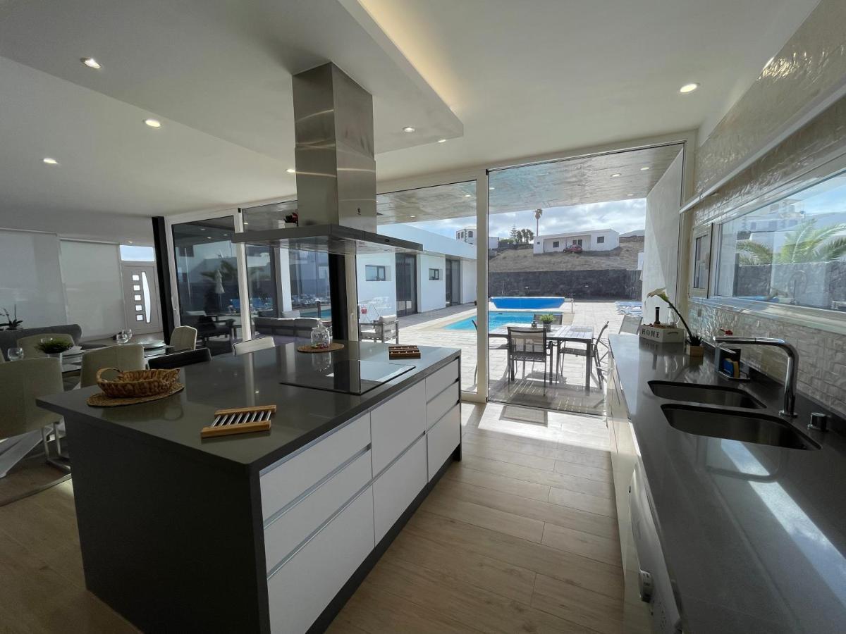 Eslanzarote Eco Villa Tony, Heated Pool, Jacuzzi, Sat Tv, Super Wifi La Costa Ngoại thất bức ảnh