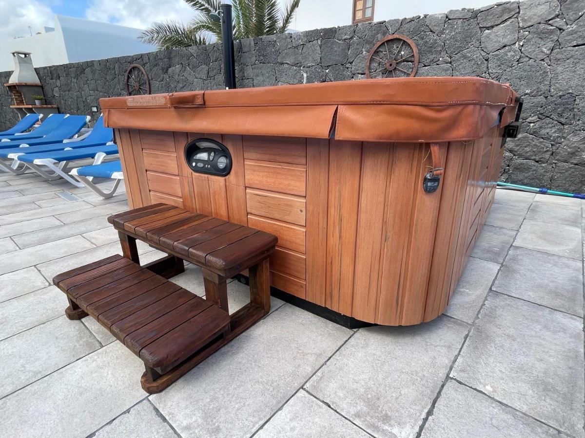Eslanzarote Eco Villa Tony, Heated Pool, Jacuzzi, Sat Tv, Super Wifi La Costa Ngoại thất bức ảnh